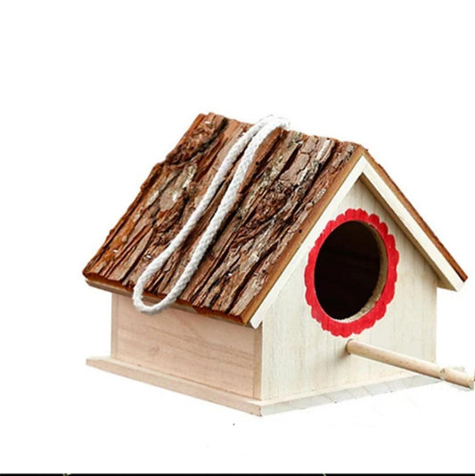 Outdoor Tree Parrot Breeding Box - A Natural Haven For Your Feathered Friends
